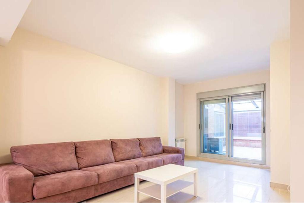 Impresionante Apartamento De 4 Dormitorios 3 Banos Y 2 Plazas De Garaje Madrid Exterior foto
