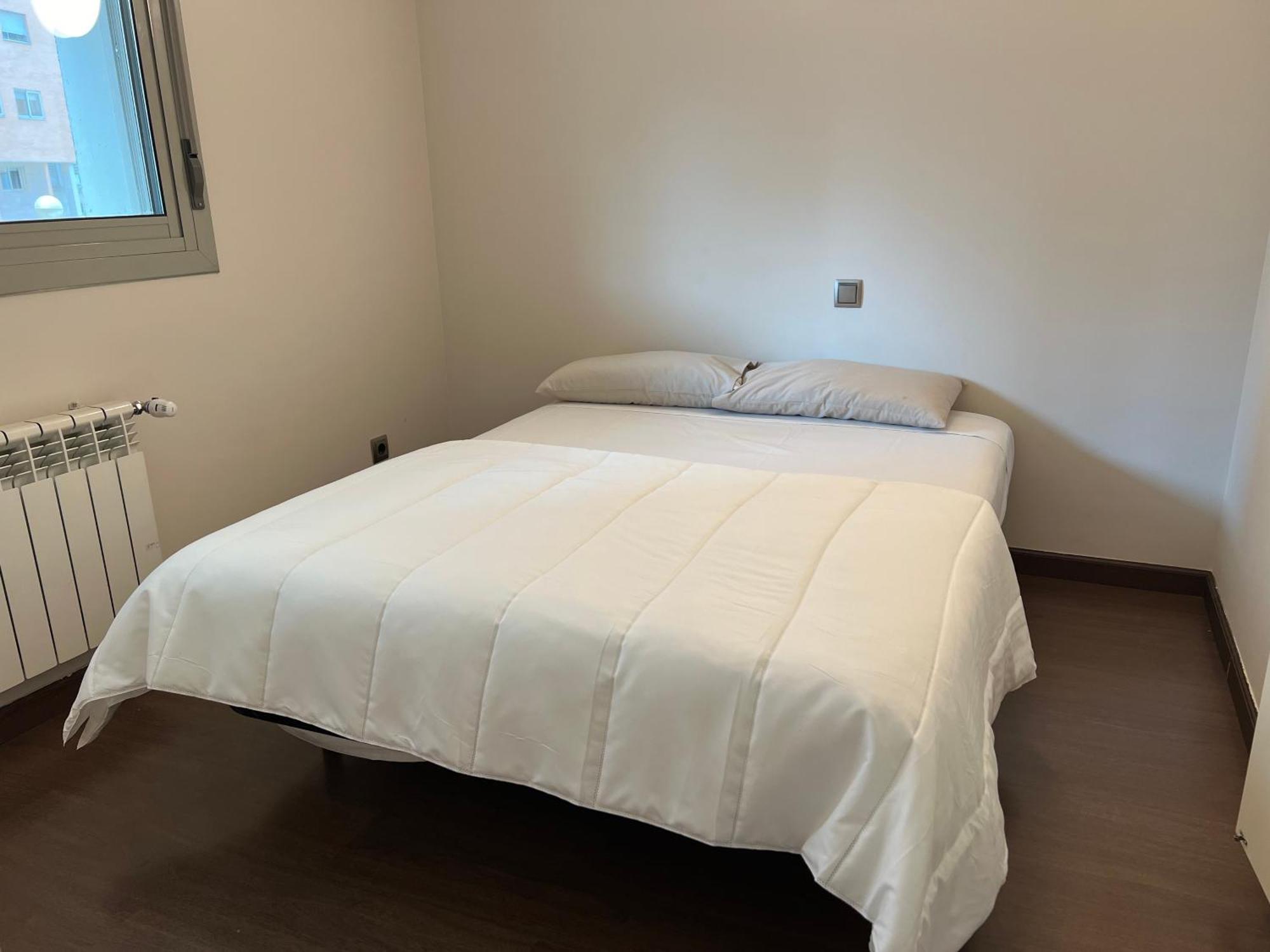 Impresionante Apartamento De 4 Dormitorios 3 Banos Y 2 Plazas De Garaje Madrid Exterior foto